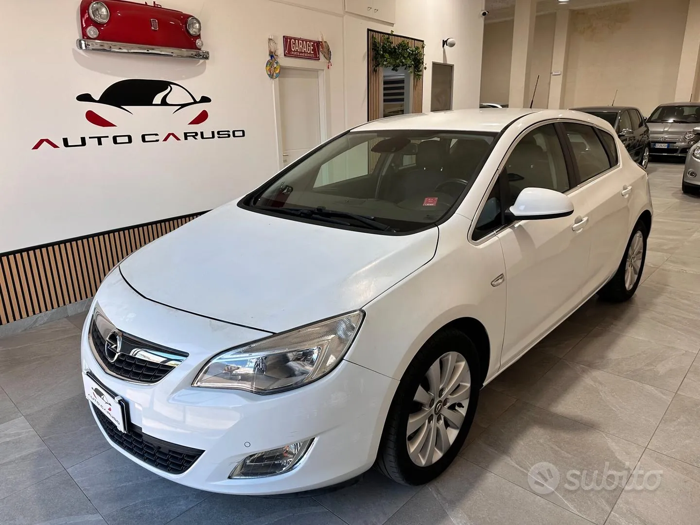 Opel Astra 2010 photo 5