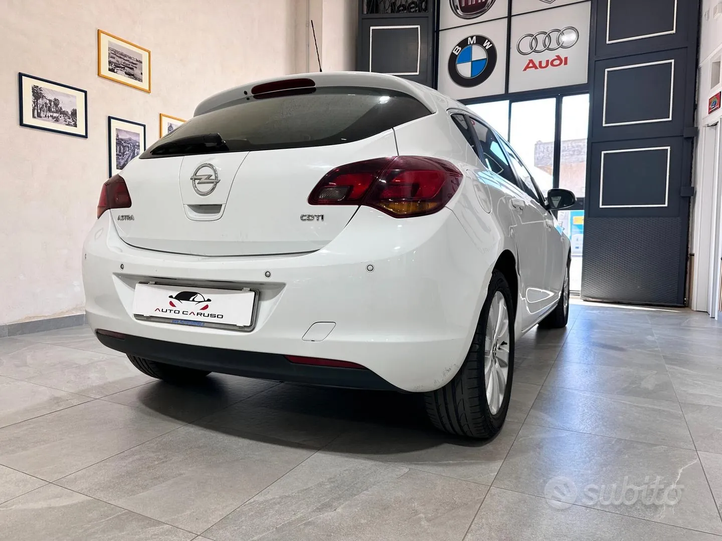 Opel Astra 2010 photo 3