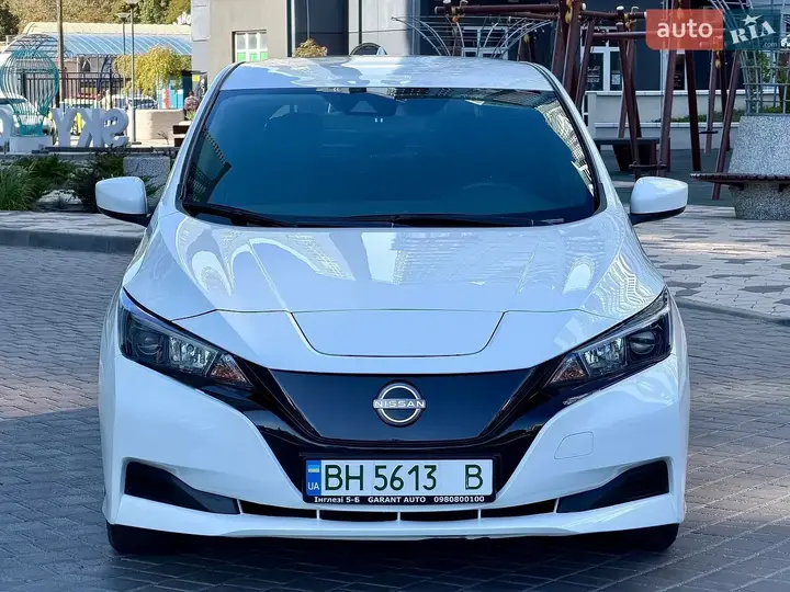 Nissan Leaf 2024 photo 2