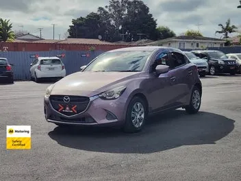 Mazda Demio 2014 photo 4
