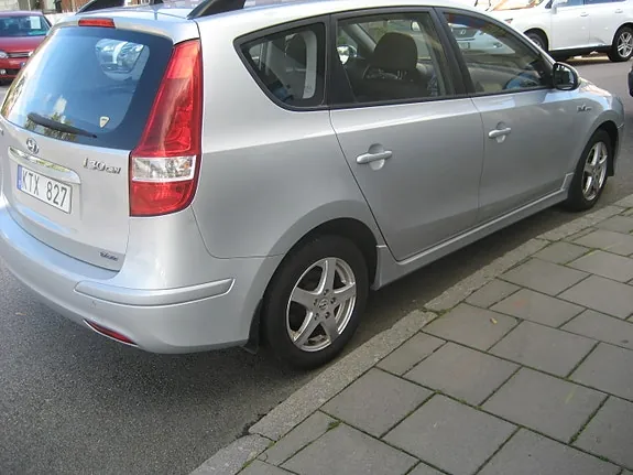 Hyundai I30 2011 photo 4