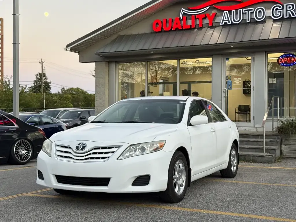Toyota Camry 2011 photo 4