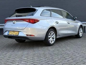 Seat Leon 2021 photo 2