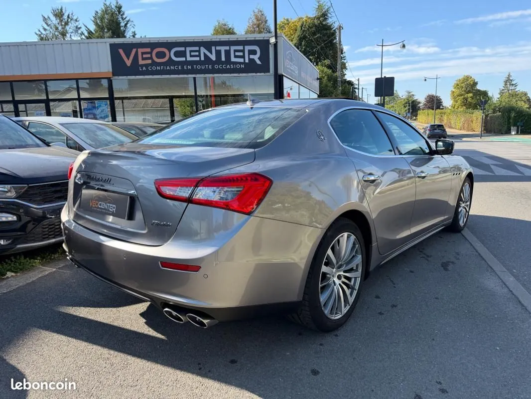 Maserati Ghibli 2015 photo 2