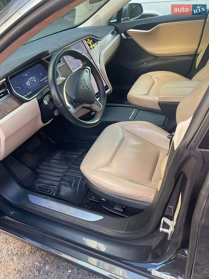 Tesla Model S 2016 photo 5