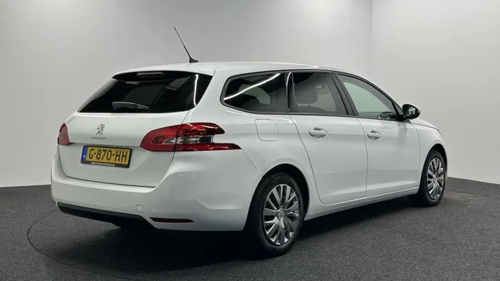 Peugeot 308 Sw 2019 photo 2
