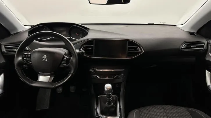 Peugeot 308 Sw 2019 photo 3