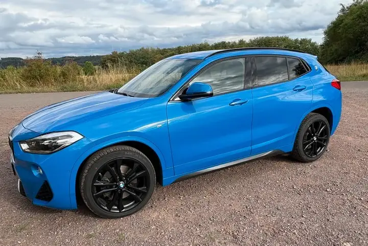 BMW X2