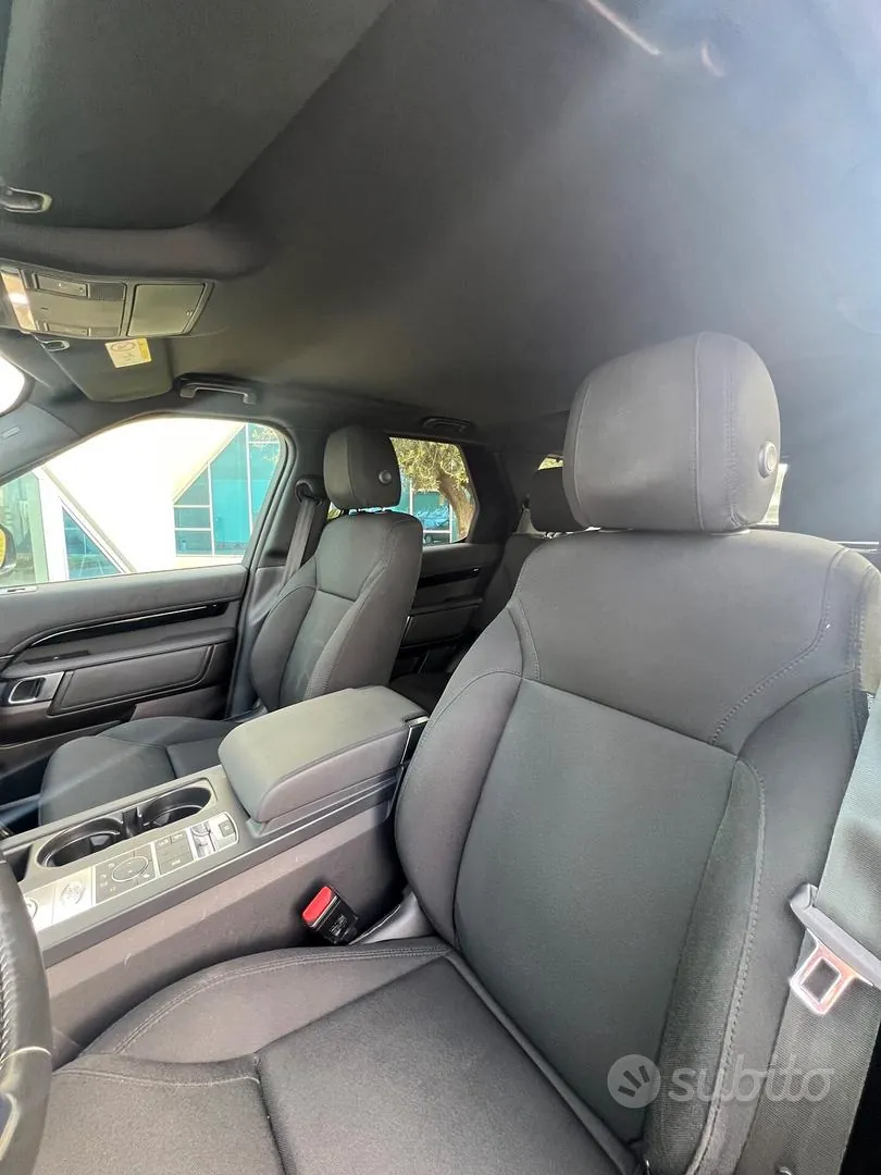 Land Rover Discovery 2018 photo 5