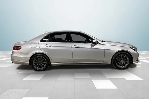 Mercedes-Benz E220 D 2015 photo 2