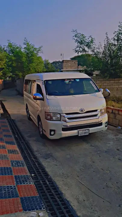 Toyota Hiace