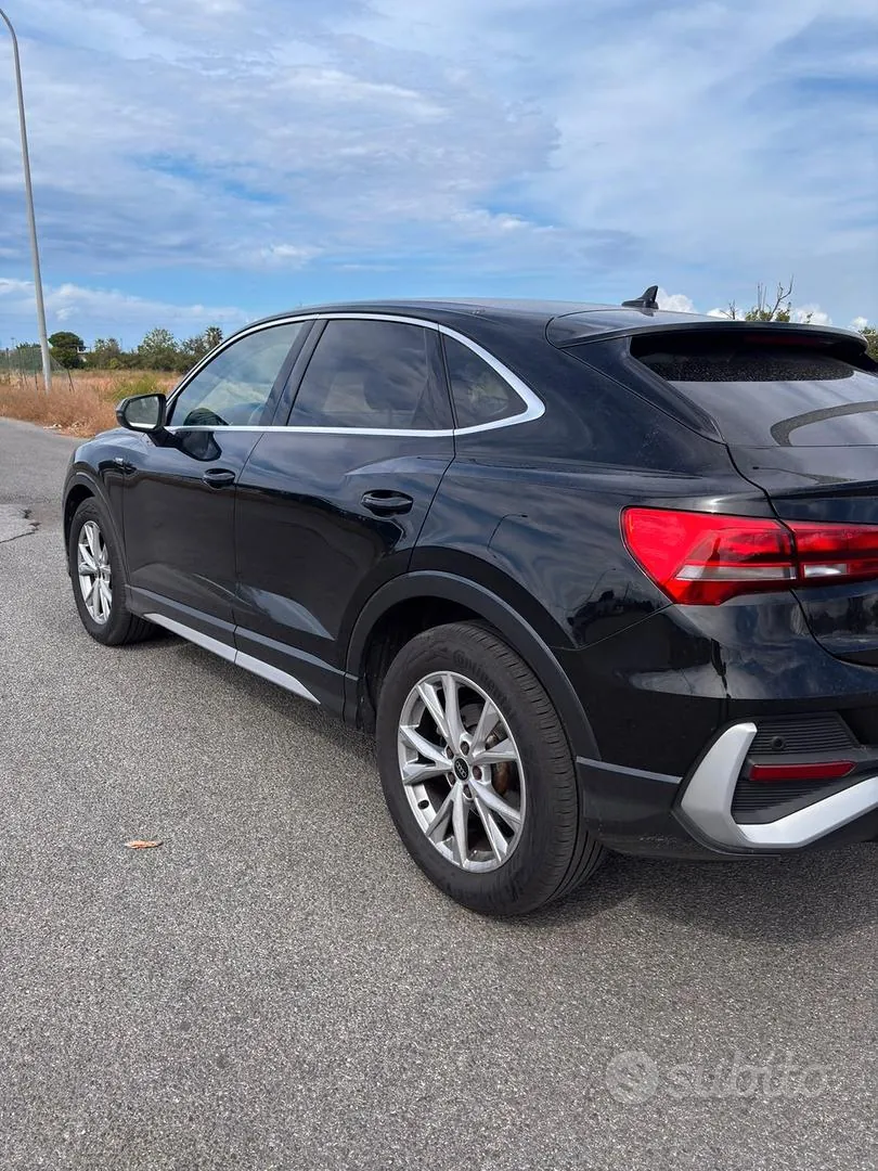 Audi Q3 2022 photo 4