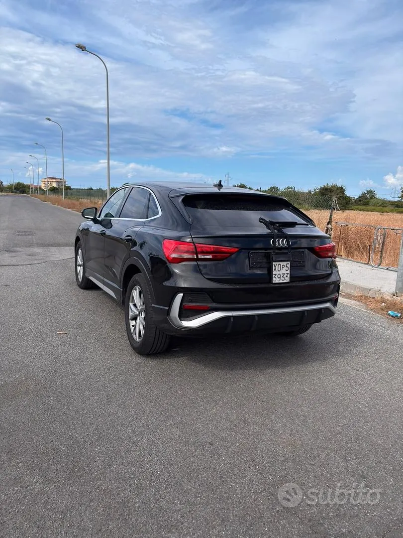 Audi Q3 2022 photo 5