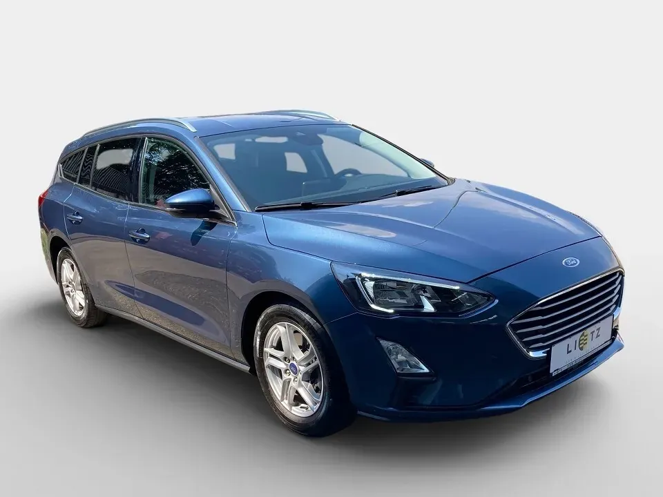 Ford Focus 2021 photo 2