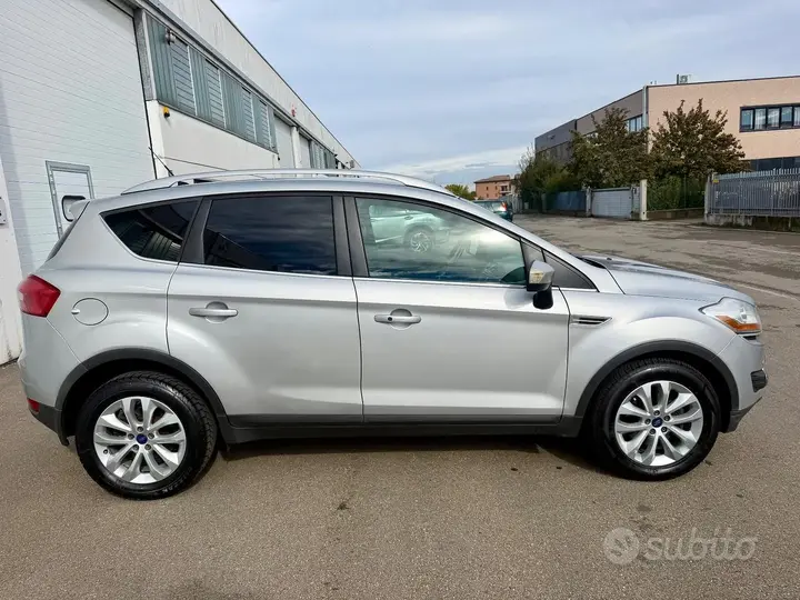 Ford Kuga 2012 photo 4