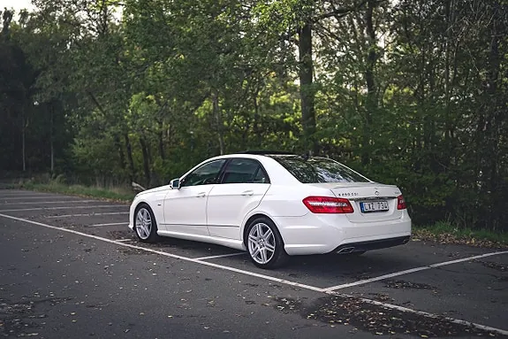 Mercedes-Benz E250 2011 photo 3