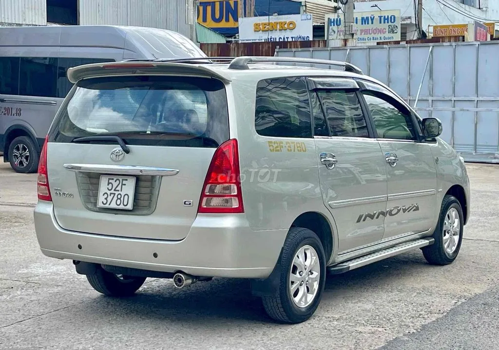 Toyota Innova 2008 photo 5