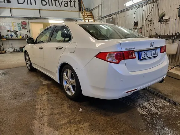 Honda Accord 2012 photo 4