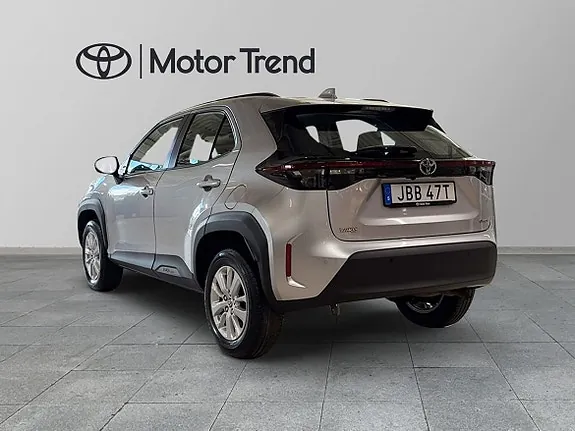 Toyota Yaris Cross 2024 photo 2