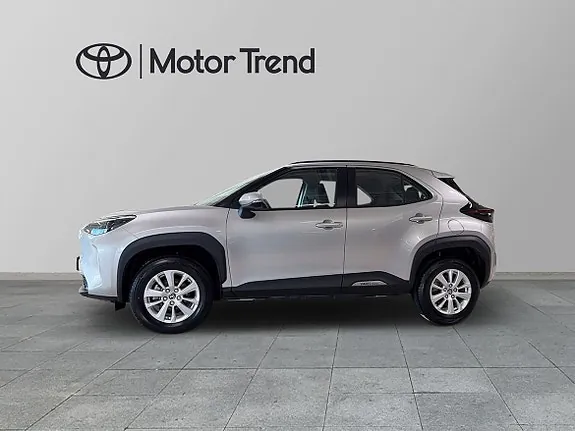 Toyota Yaris Cross 2024 photo 3