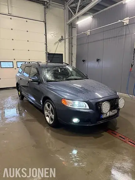 Volvo V70 2009 photo 3