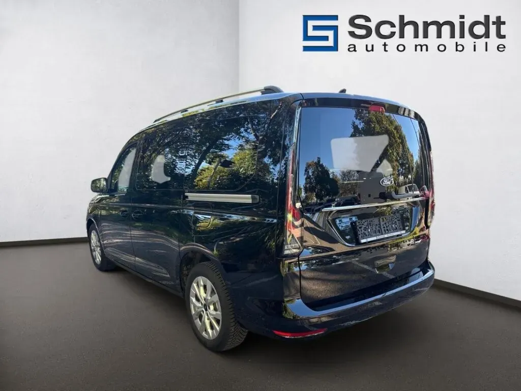 Ford Transit photo 3