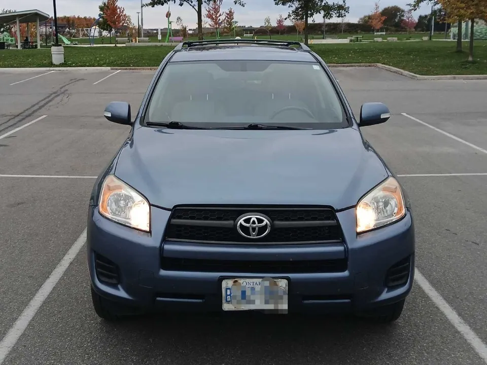 Toyota Rav4 2011 photo 4