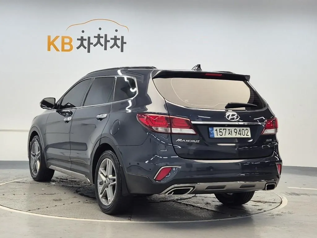 Hyundai Starex 2017 photo 2