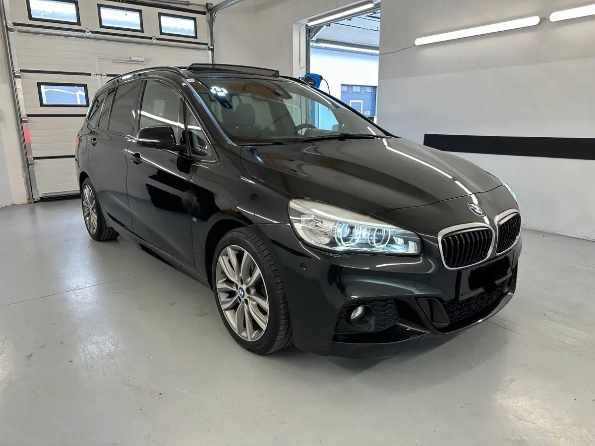 BMW 2 Series Gran Tourer 2016 photo 2