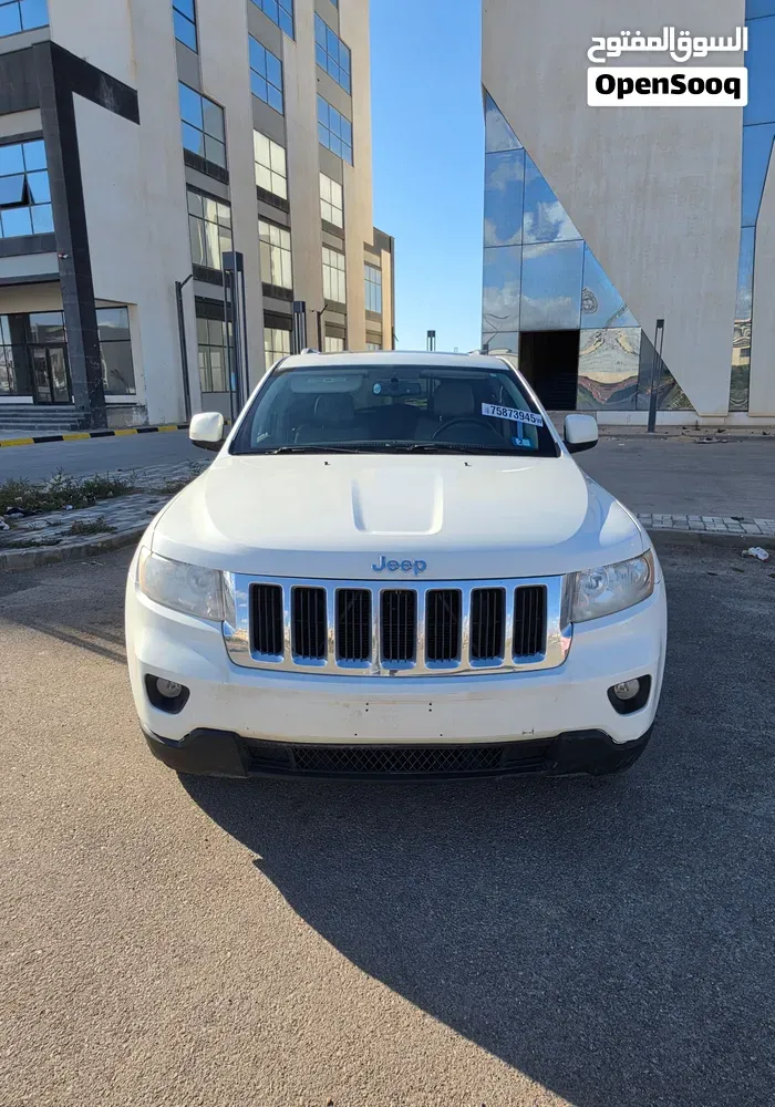 Jeep Grand Cherokee 2012 photo 2