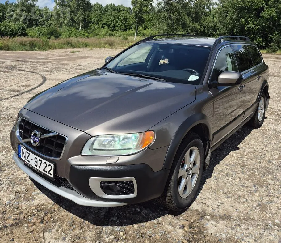Volvo Xc 70 2010 photo 2