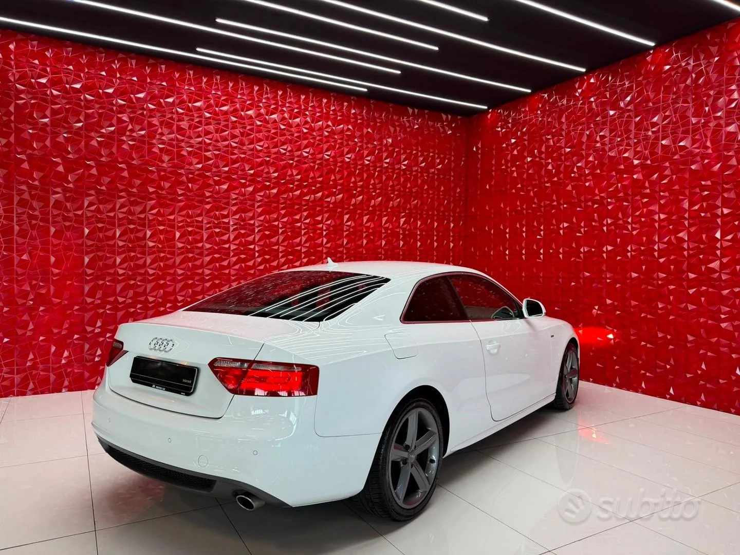 Audi A5 2009 photo 4