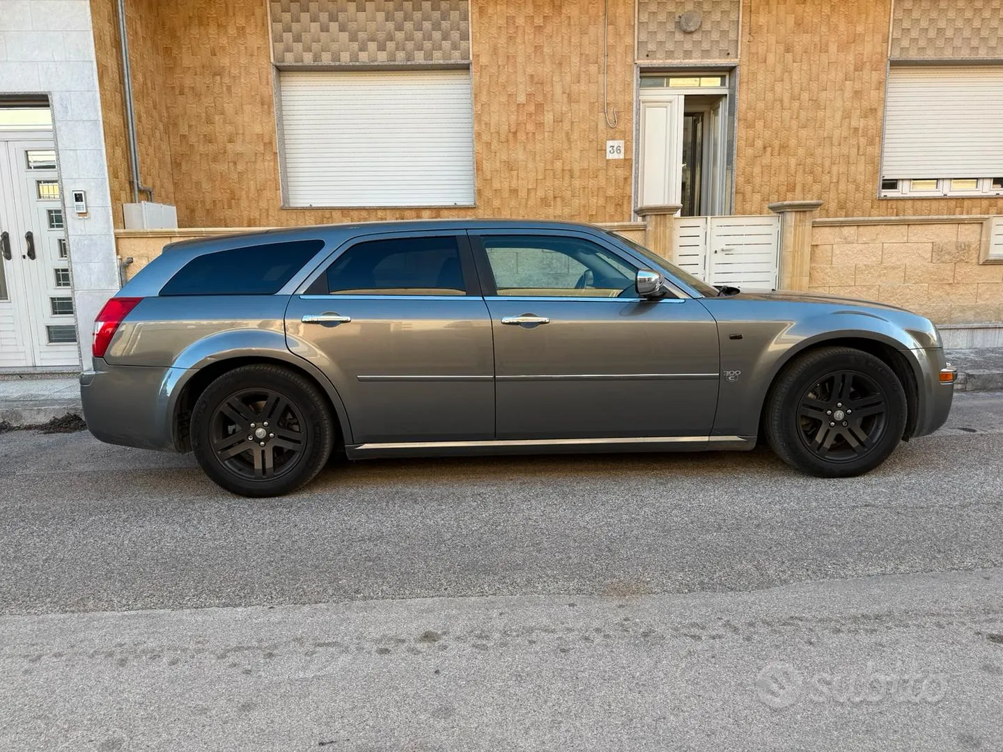 Chrysler 300 C 2007 photo 3