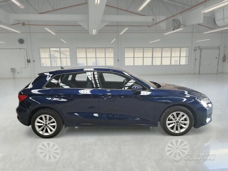 Audi A3 2023 photo 3