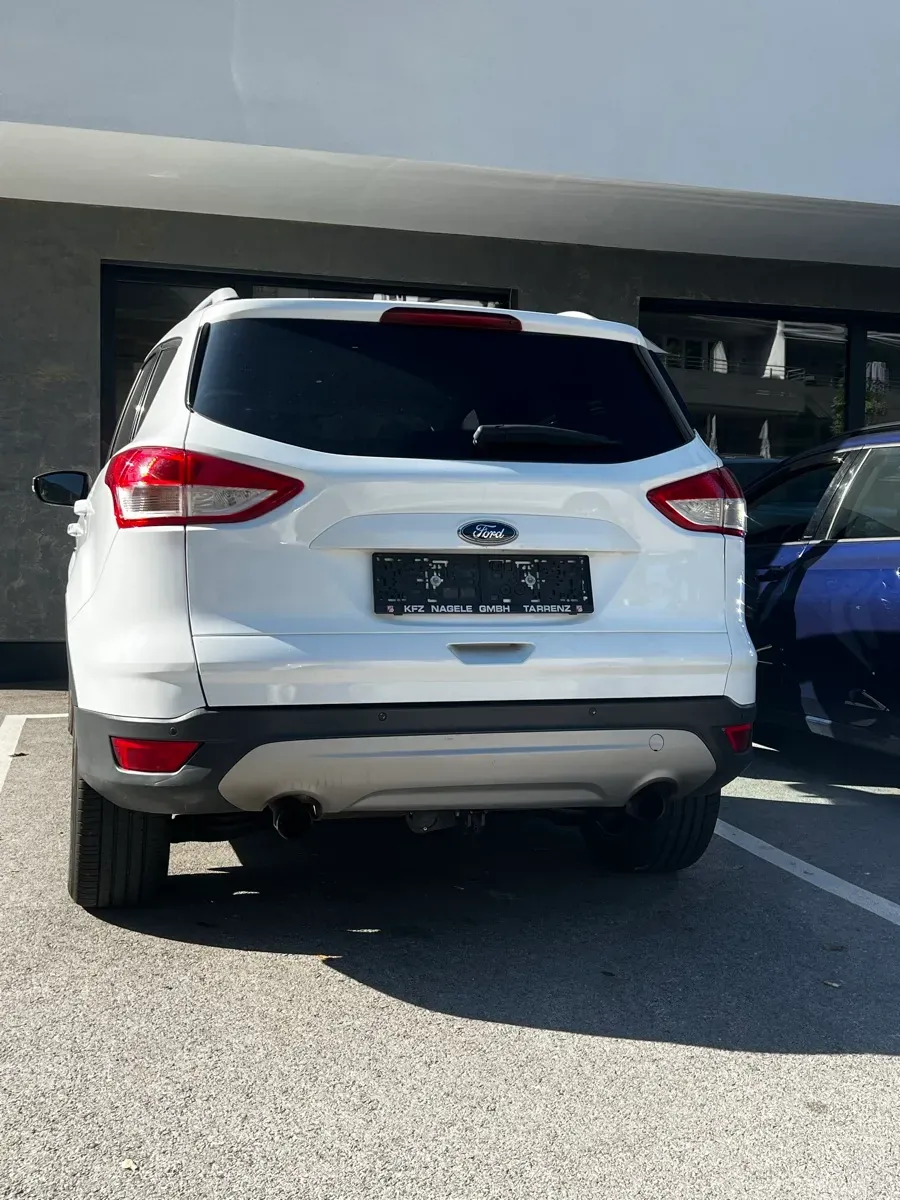 Ford Kuga 2013 photo 2