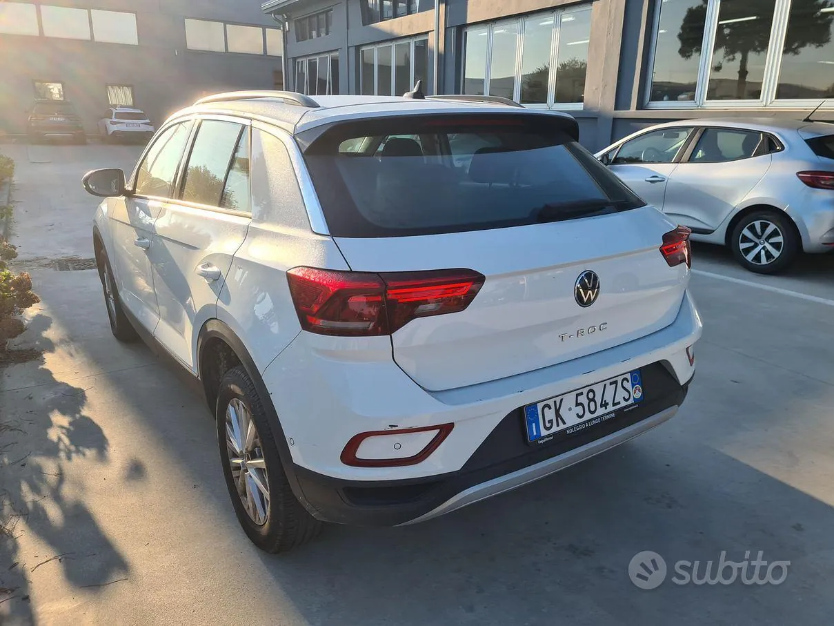 Volkswagen T-Roc 2022 photo 3