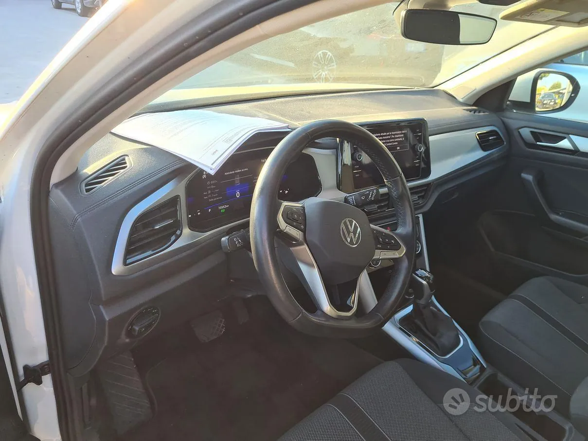 Volkswagen T-Roc 2022 photo 5