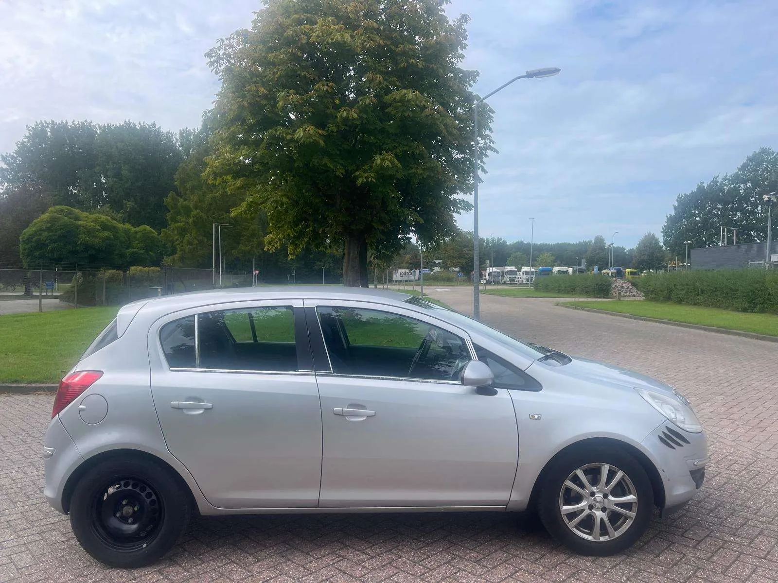 Opel Corsa 2008 photo 4