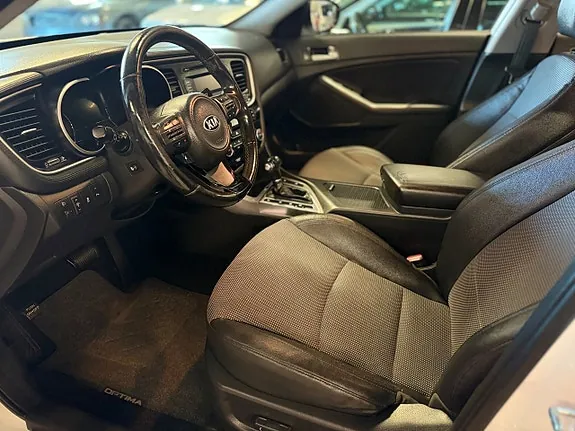 Kia Optima 2015 photo 5