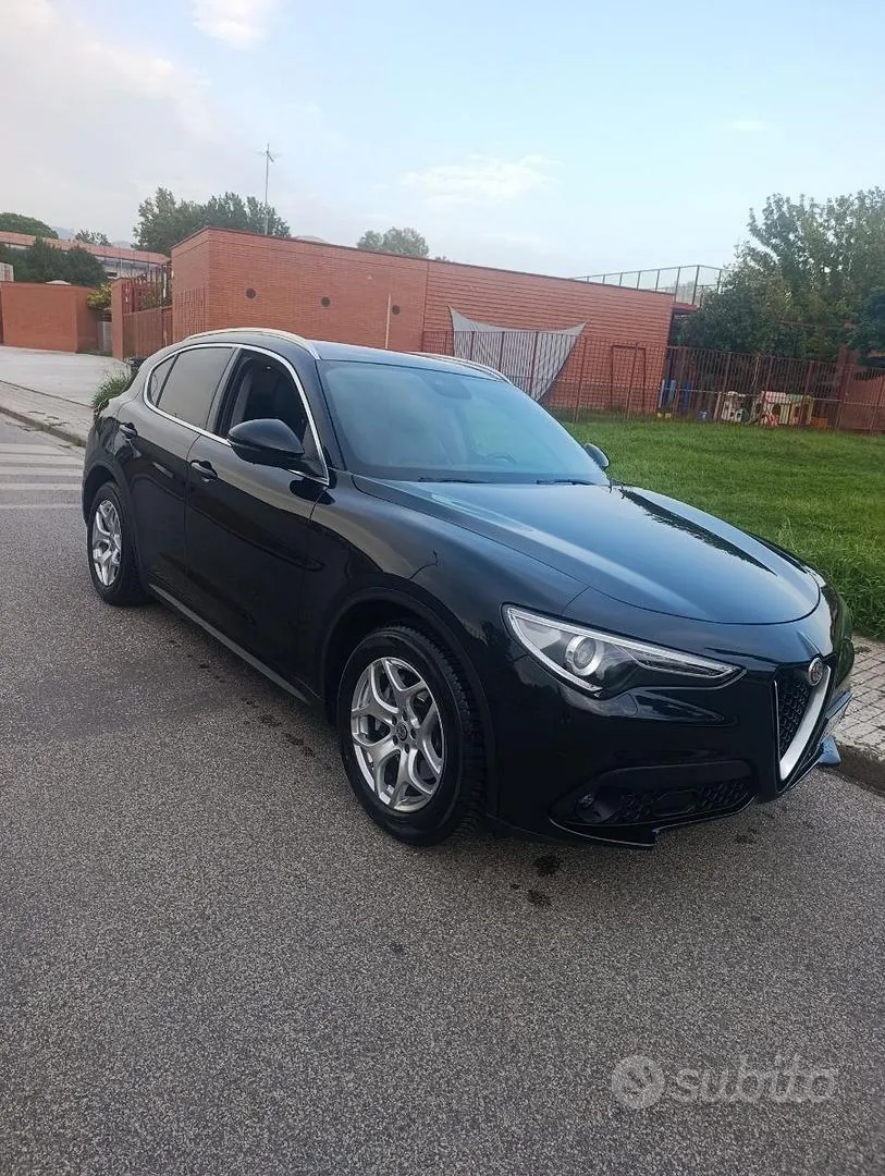 Alfa Romeo Stelvio 2021 photo 4