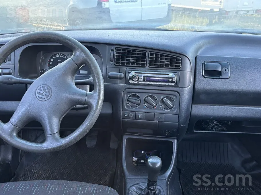 Volkswagen Golf 1997 photo 5