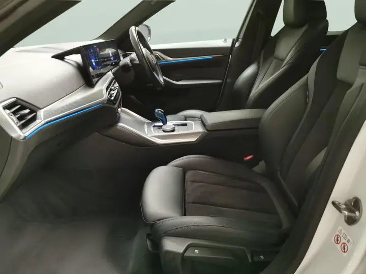 BMW I4 2022 photo 4