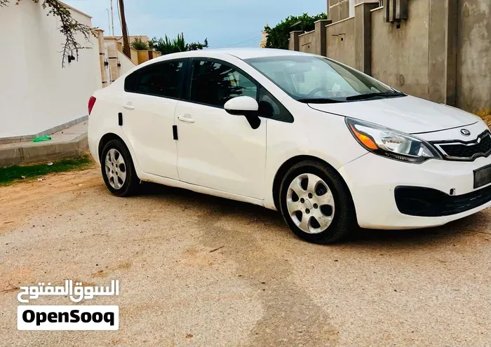 Kia Rio 2012 photo 4