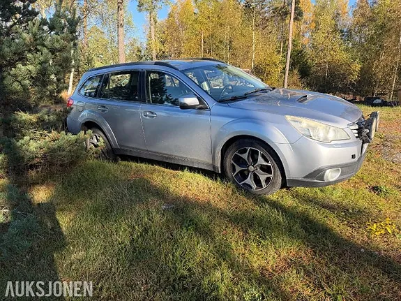 Subaru Outback 2012 photo 4