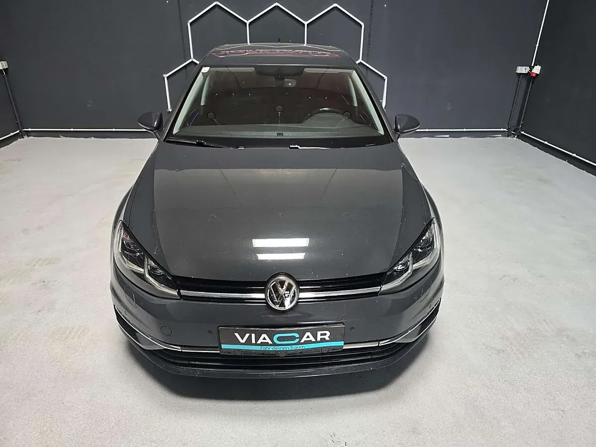 Volkswagen Golf 2017 photo 2
