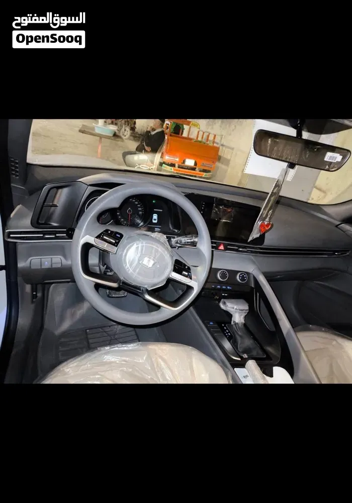 Hyundai Elantra 2023 photo 4