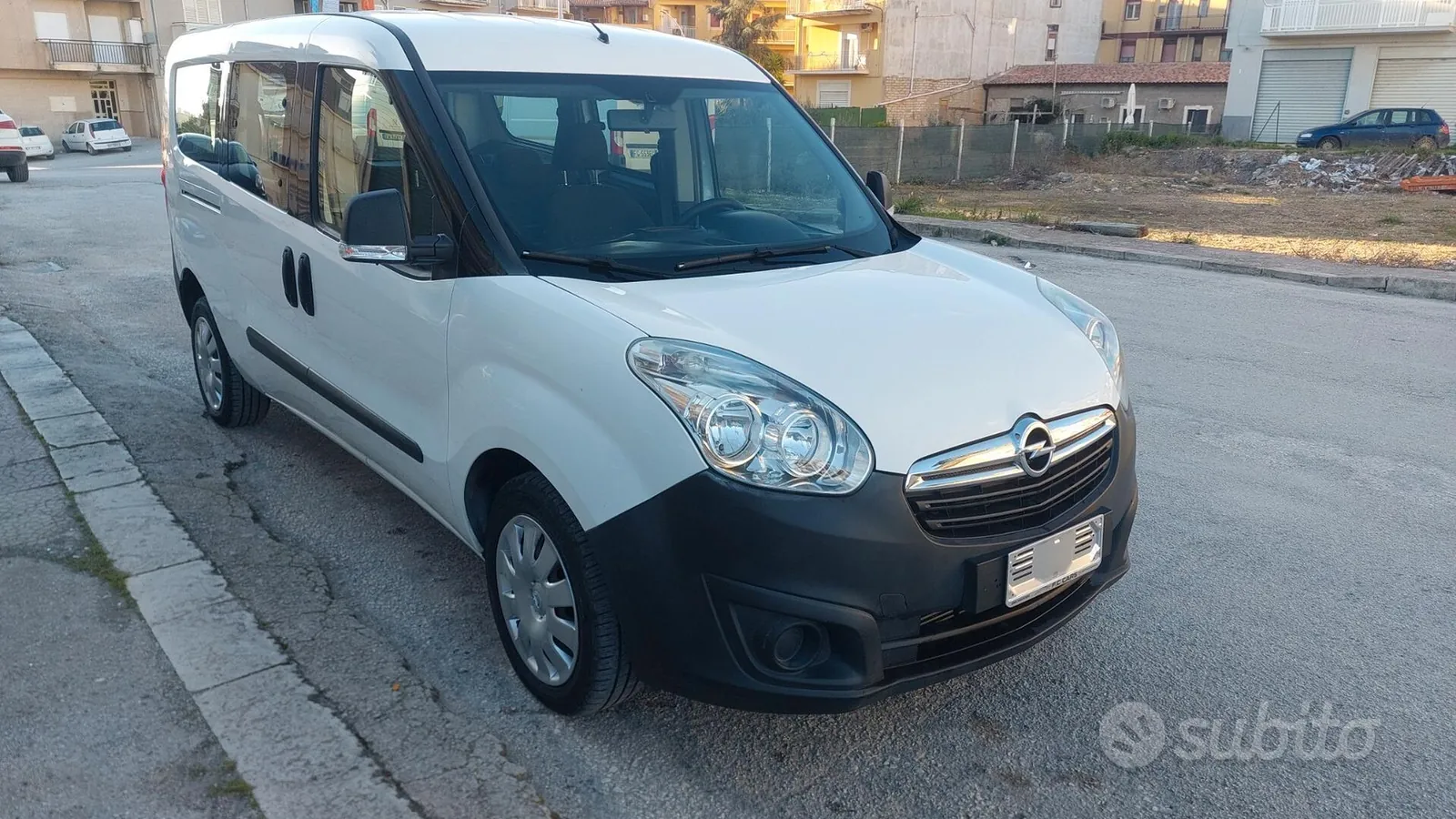 Opel Combo 2012 photo 3