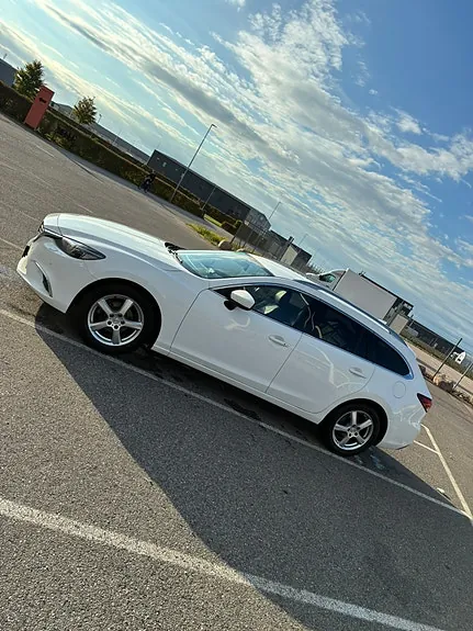 Mazda 6 2017 photo 2