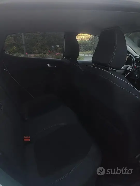 Ford Fiesta 2017 photo 4