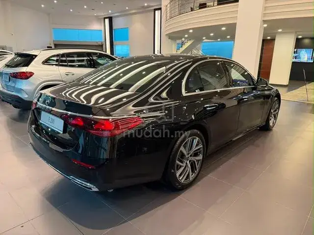 Mercedes-Benz E200 Avantgarde